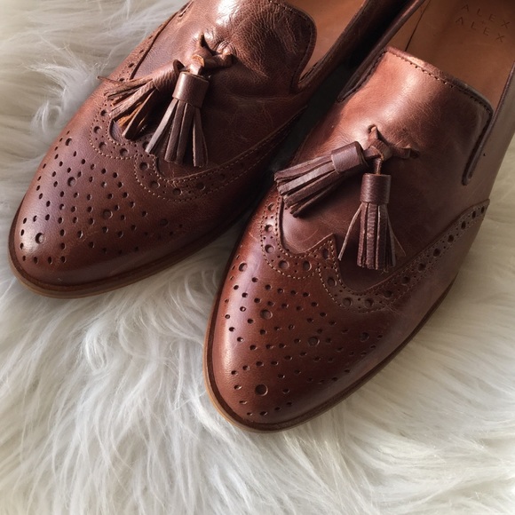 Alex+Alex Brown Tassel Oxford Loafers - Picture 2 of 6